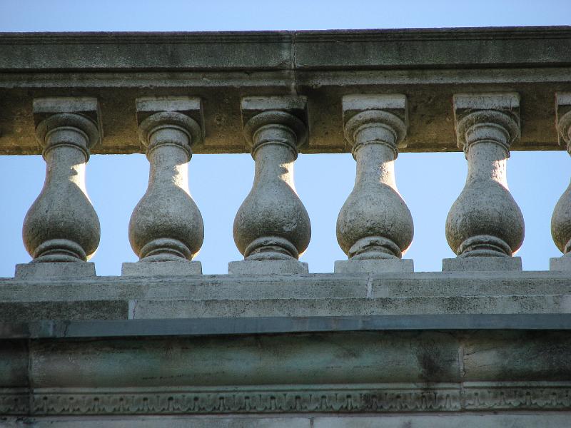 2008-10-12_Tiverton_Newport_Mansions 009.jpg